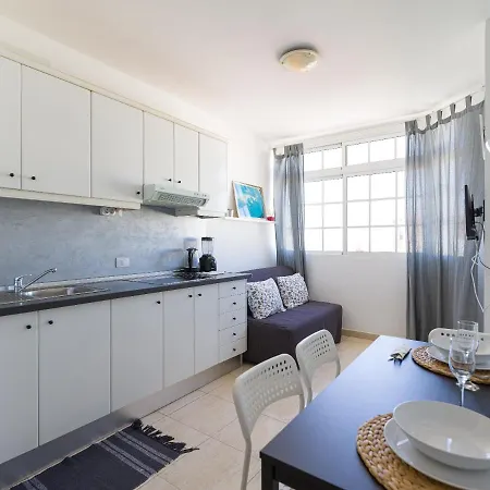 La Isla Apartament *